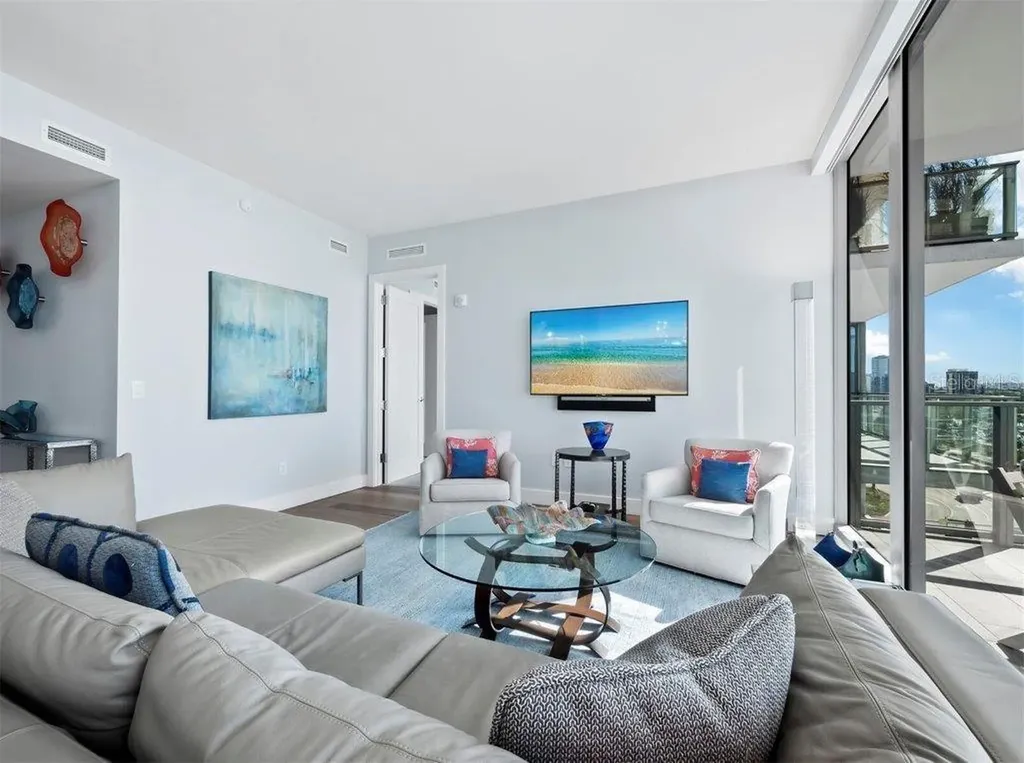 1155 N Gulfstream Avenue Sarasota FL 34236