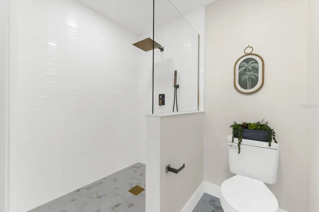 16895 1st Street E North Redington Beach FL 33708
