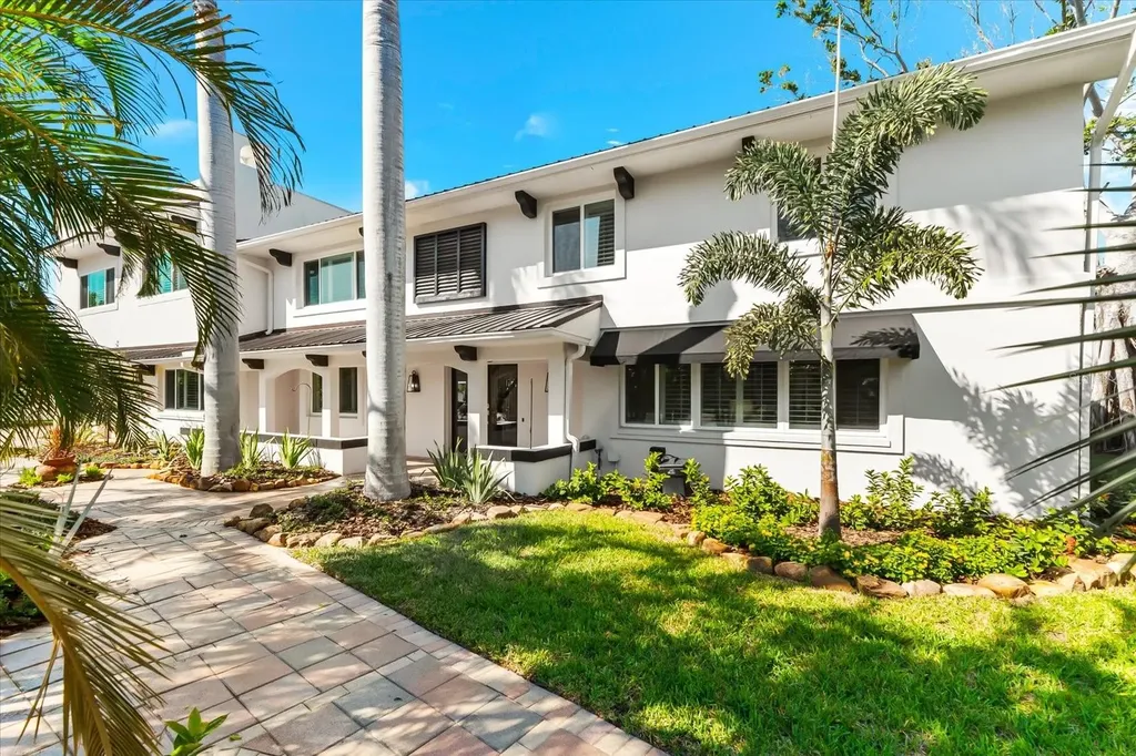 16895 1st Street E North Redington Beach FL 33708