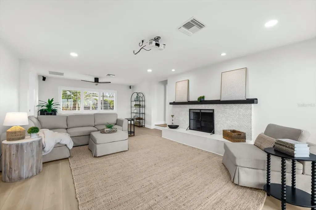 16895 1st Street E North Redington Beach FL 33708