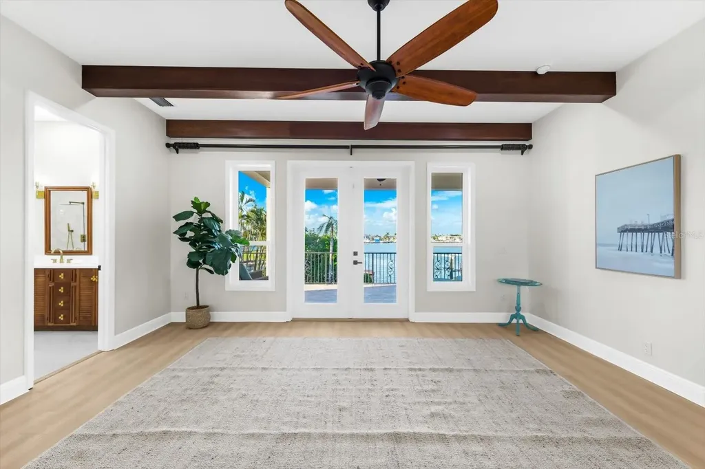 16895 1st Street E North Redington Beach FL 33708
