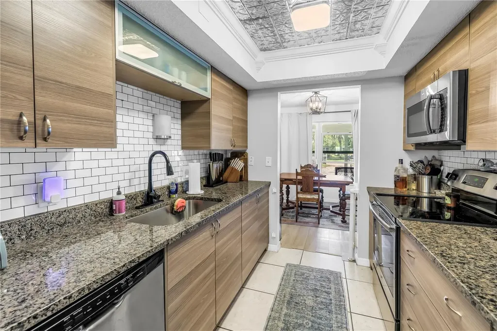 4078 Groveland Avenue Sarasota FL 34231