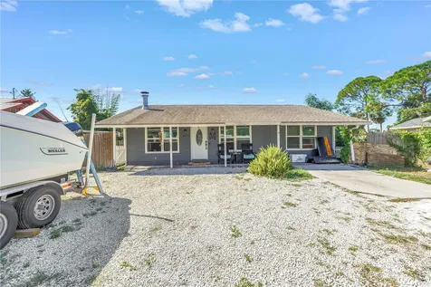 4078 Groveland Avenue Sarasota FL 34231