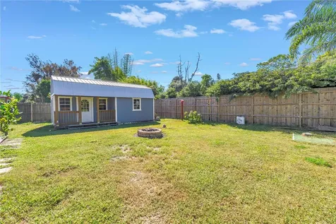 4078 Groveland Avenue Sarasota FL 34231