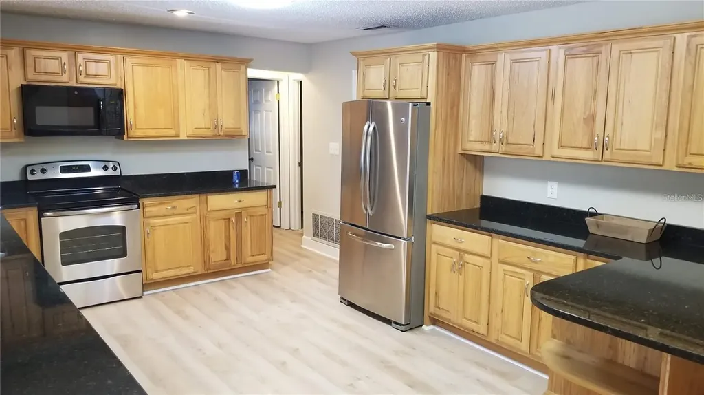 13422 90th Terrace Seminole FL 33776