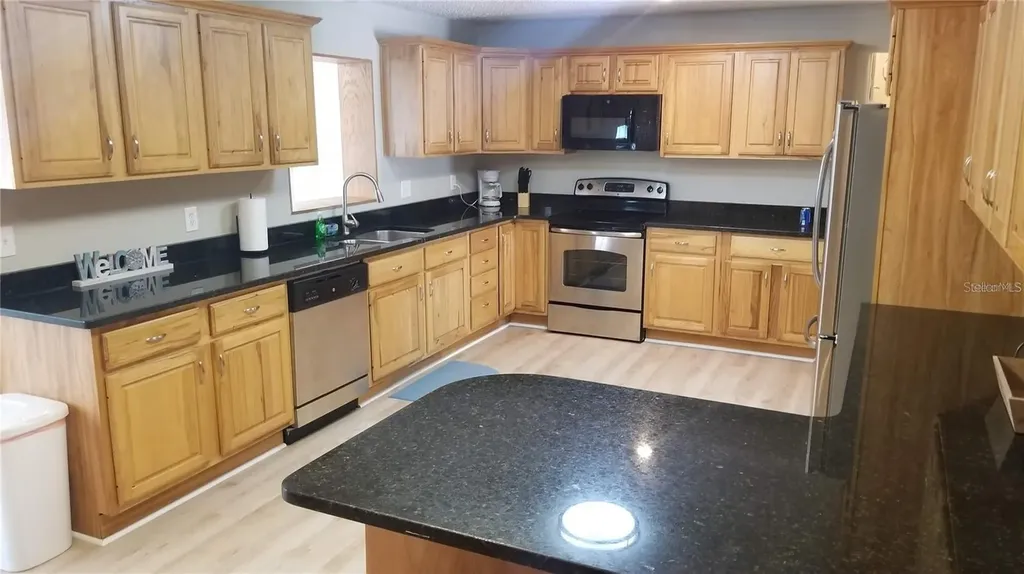 13422 90th Terrace Seminole FL 33776