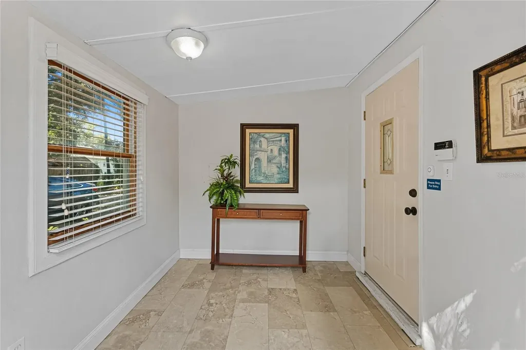 272 W Warren Avenue Longwood FL 32750