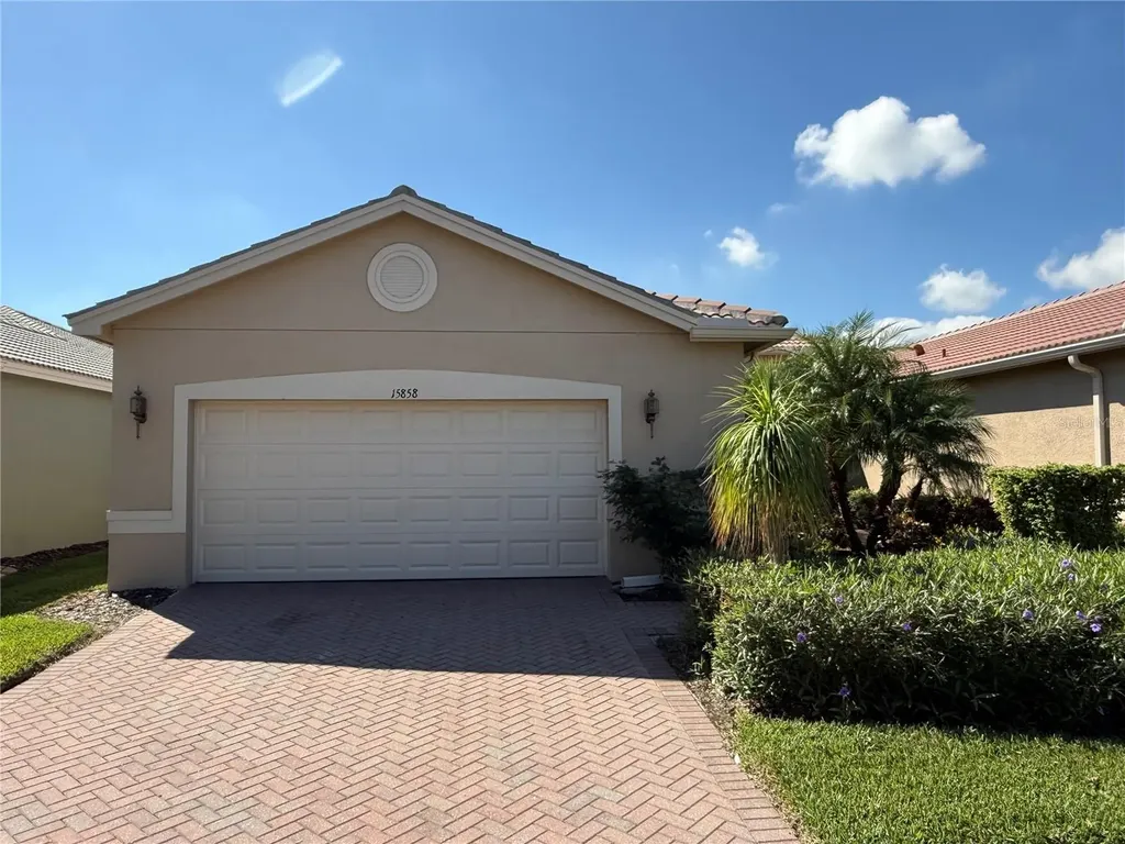 15858 Aurora Lake Circle Wimauma FL 33598