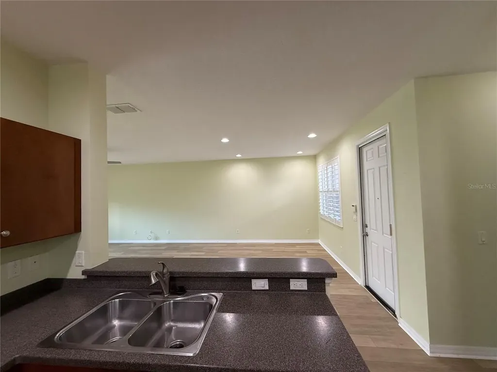 15858 Aurora Lake Circle Wimauma FL 33598