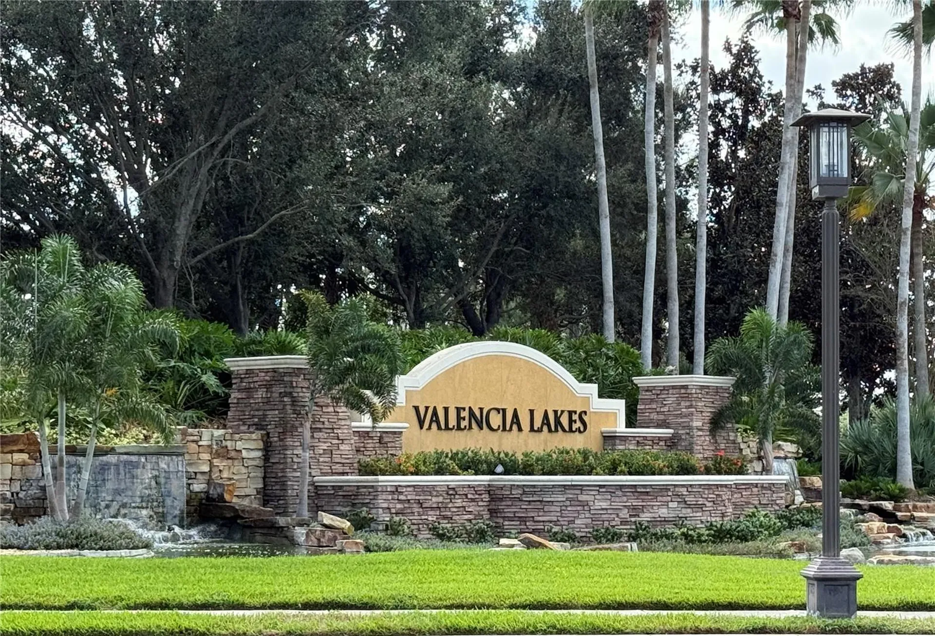 15858 Aurora Lake Circle Wimauma FL 33598