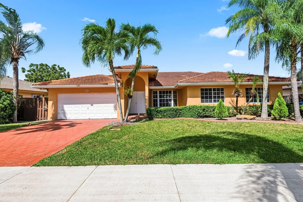 15313 SW 138th Terrace Miami FL 33196