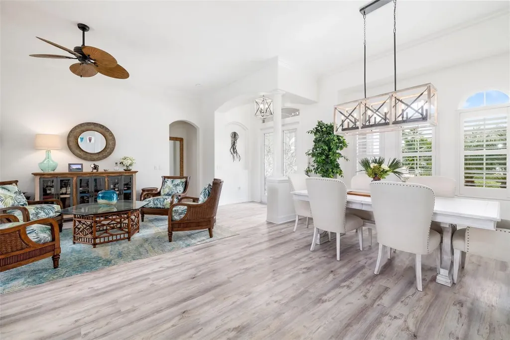 10812 Winding Stream Way Bradenton FL 34212