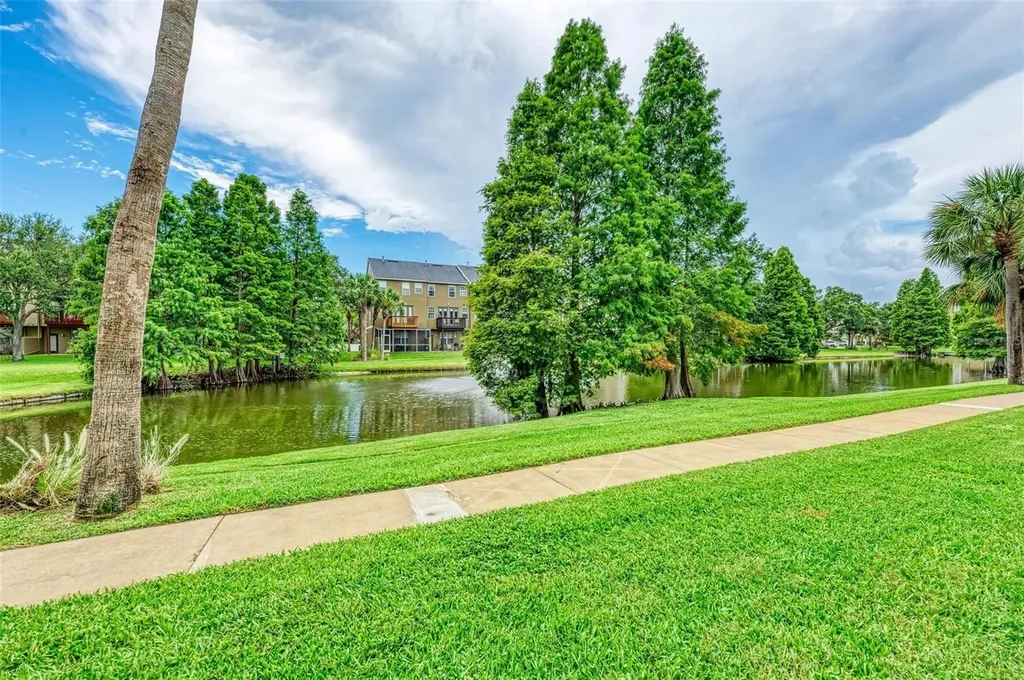 2926 Bayshore Pointe Drive Tampa FL 33611