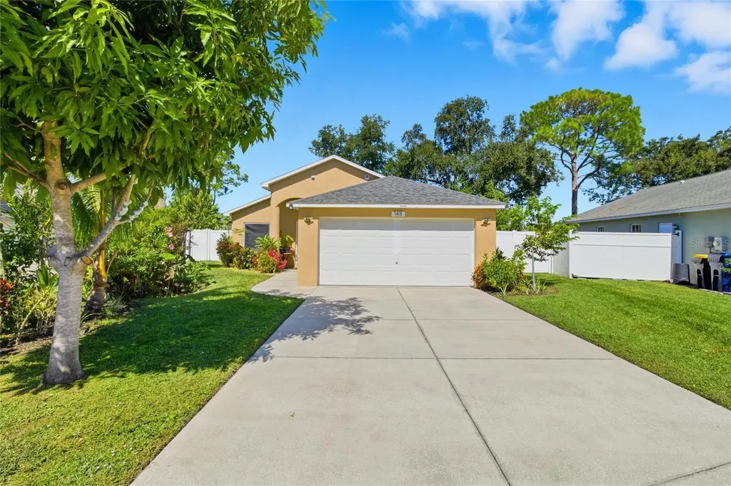 148 Eagle Point Boulevard Auburndale FL 33823