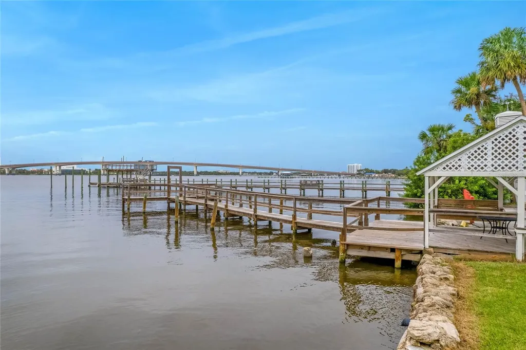 900 S Peninsula Drive Daytona Beach FL 32118