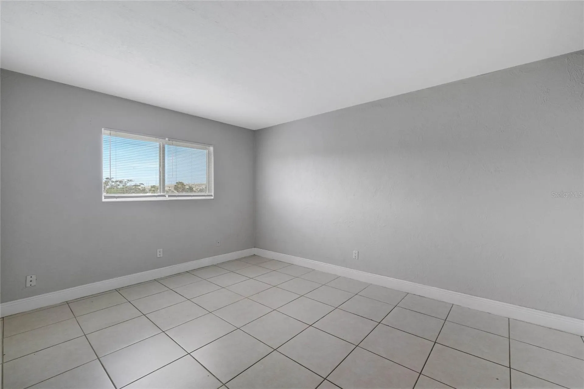 900 S Peninsula Drive Daytona Beach FL 32118