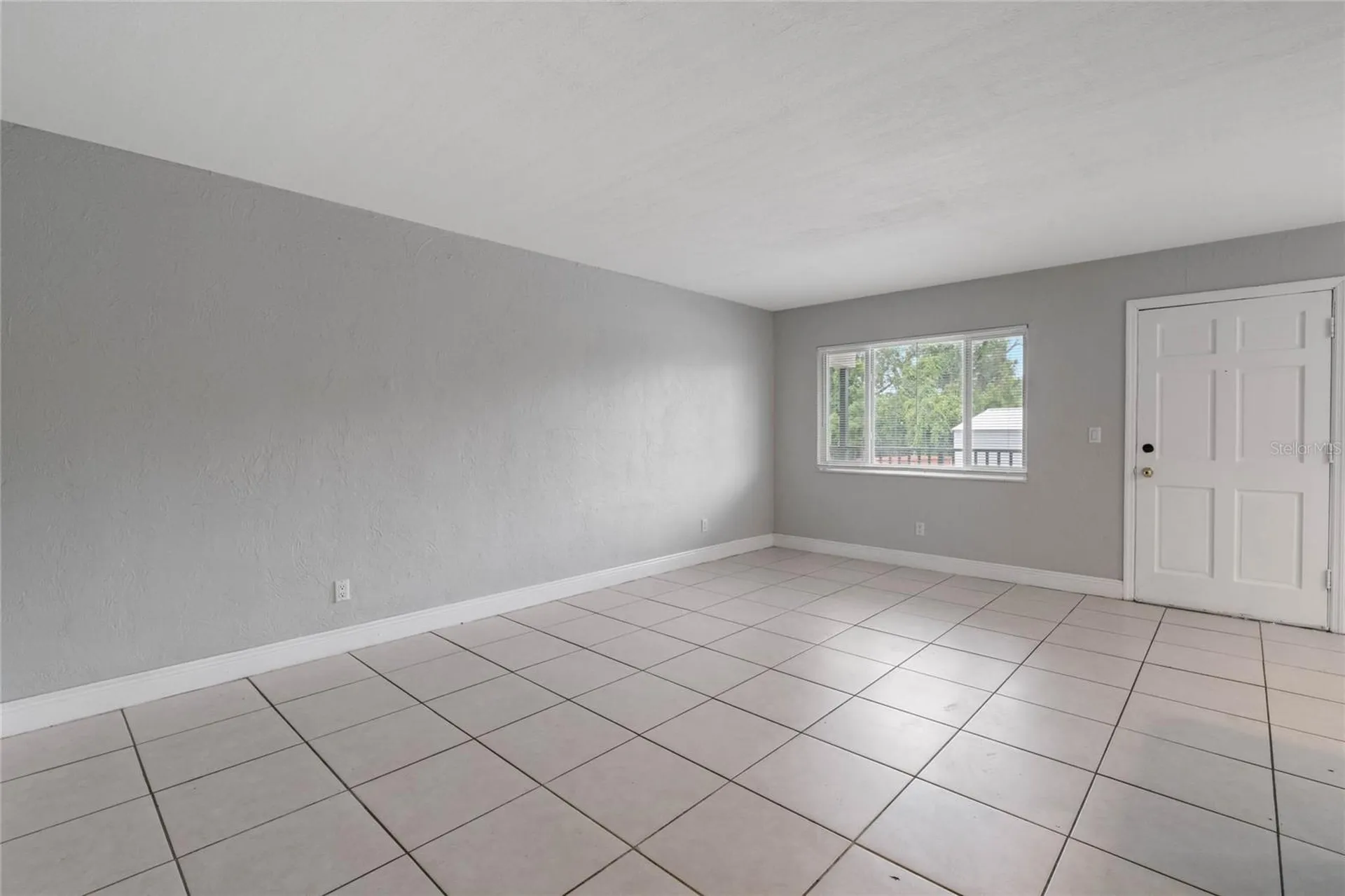 900 S Peninsula Drive Daytona Beach FL 32118
