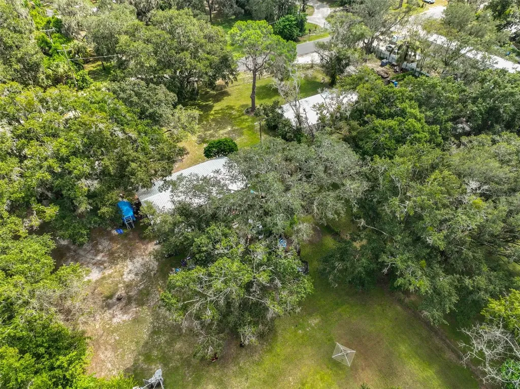 1329 Wilkinson Drive Plant City FL 33566