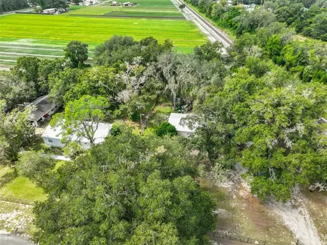 1329 Wilkinson Drive Plant City FL 33566