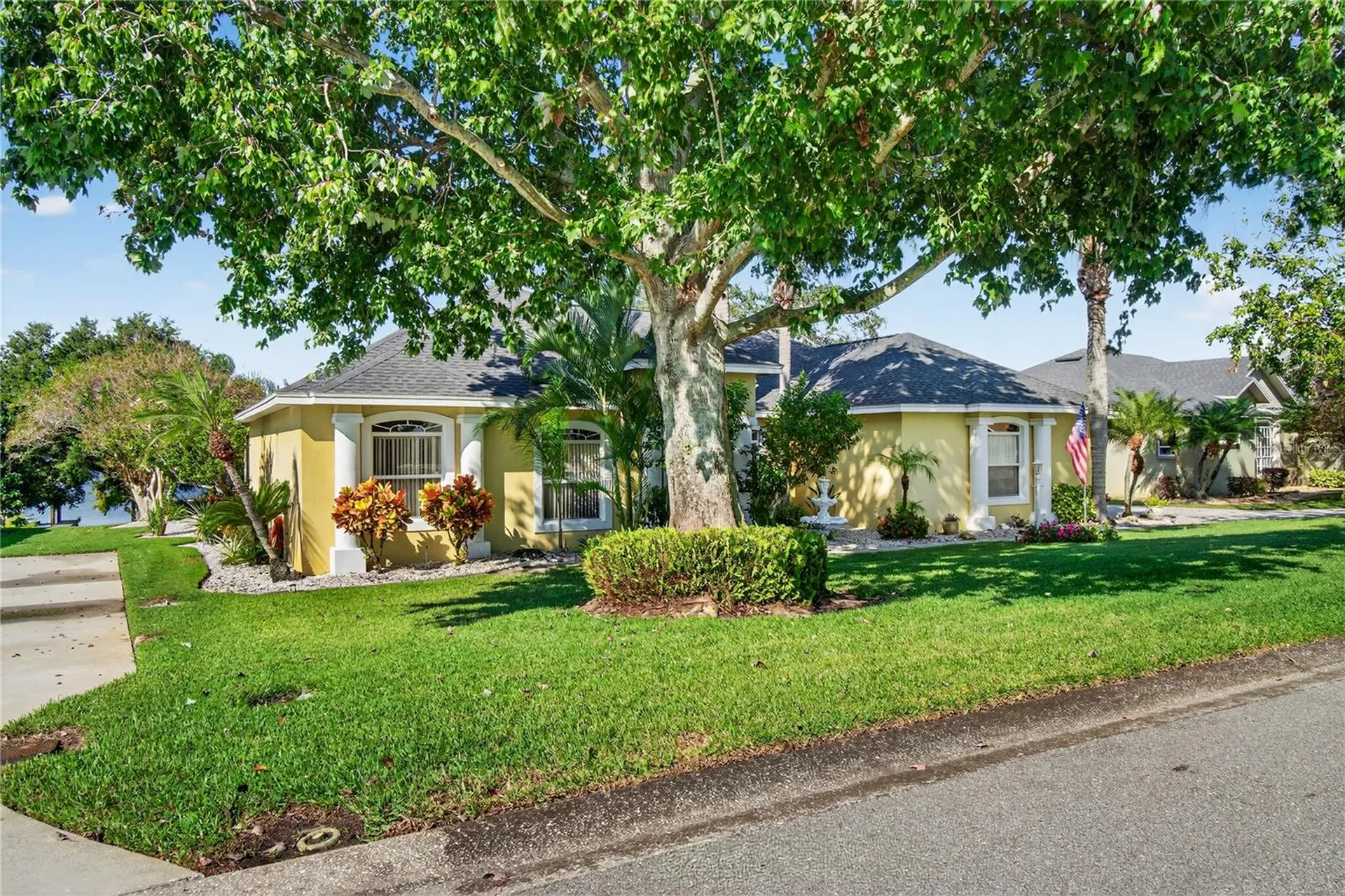 238 Ruby Lake Lane Winter Haven FL 33884