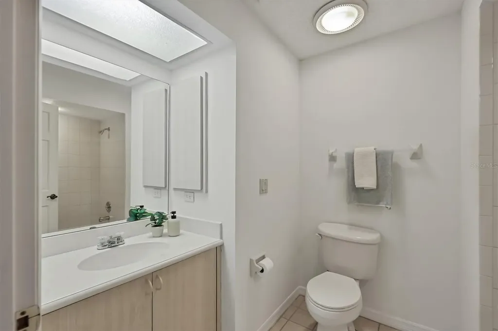 7738 Calle Facil Sarasota FL 34238