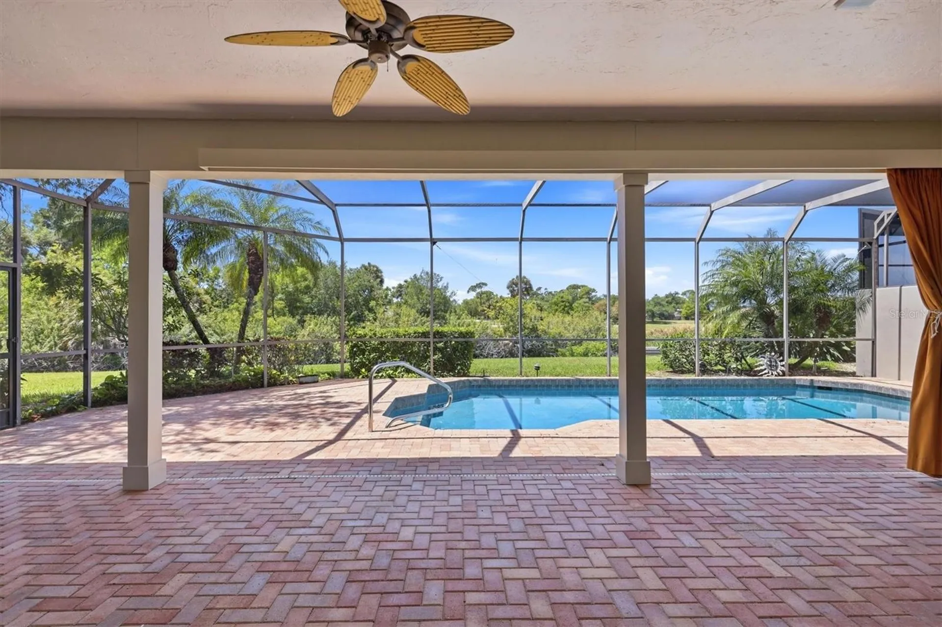 7738 Calle Facil Sarasota FL 34238