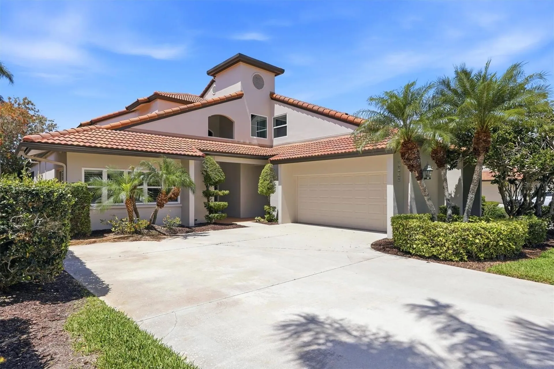 7738 Calle Facil Sarasota FL 34238