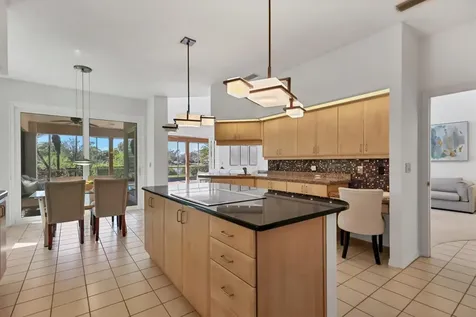 7738 Calle Facil Sarasota FL 34238