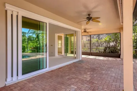 7738 Calle Facil Sarasota FL 34238