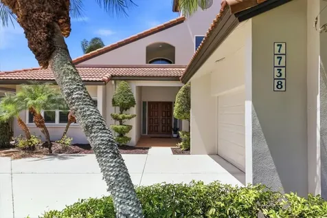 7738 Calle Facil Sarasota FL 34238