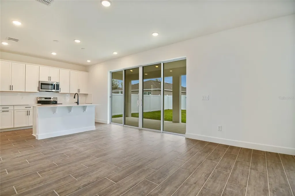 176 Blue Star Court Tavares FL 32778