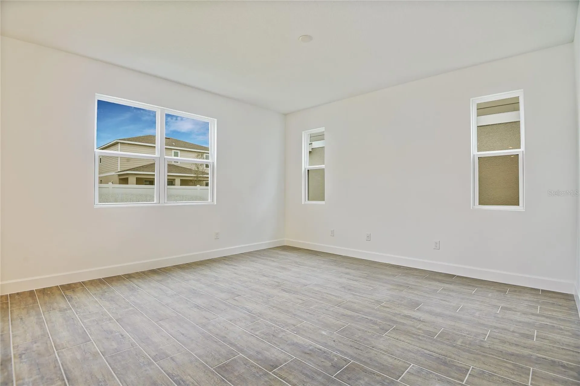 176 Blue Star Court Tavares FL 32778