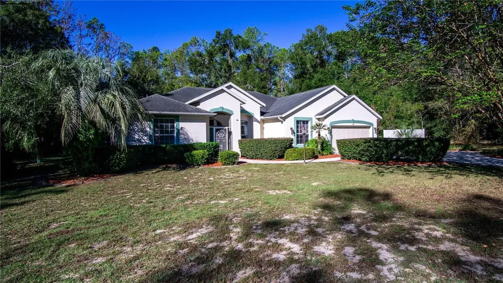 8130 SW 215th Terrace Dunnellon FL 34431