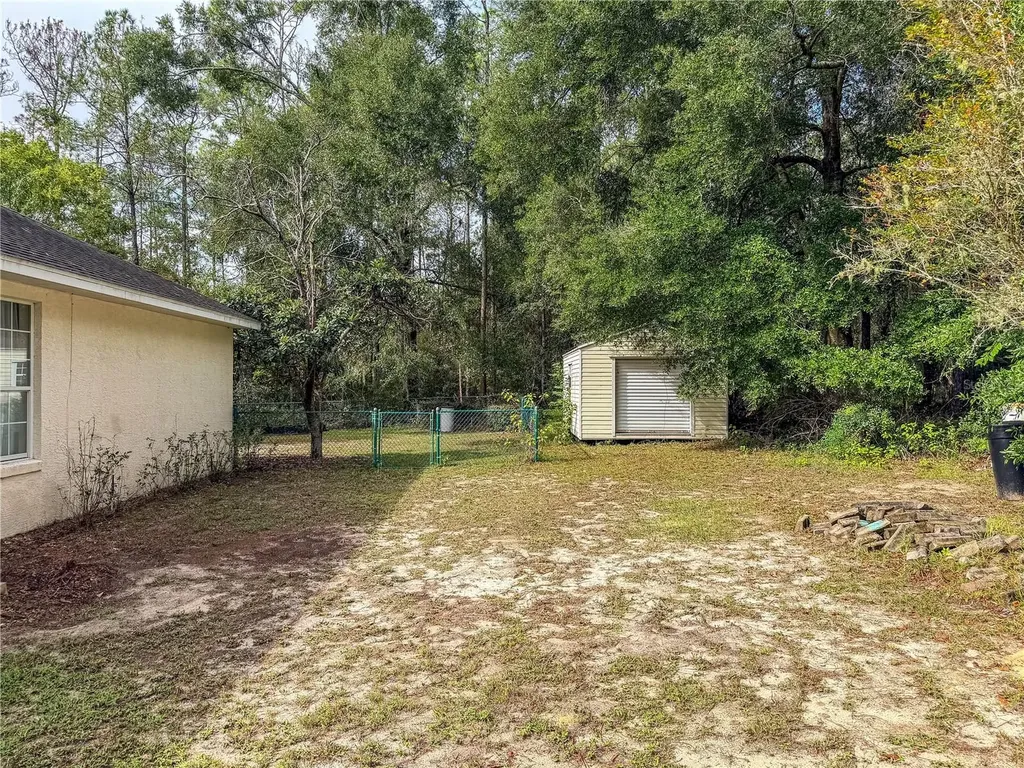8130 SW 215th Terrace Dunnellon FL 34431