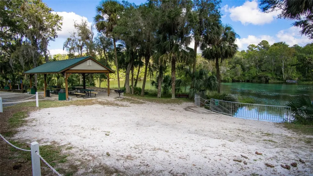 8130 SW 215th Terrace Dunnellon FL 34431