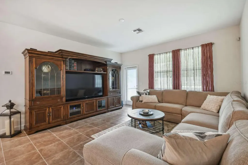 4631 Egg Harbor Drive Kissimmee FL 34746