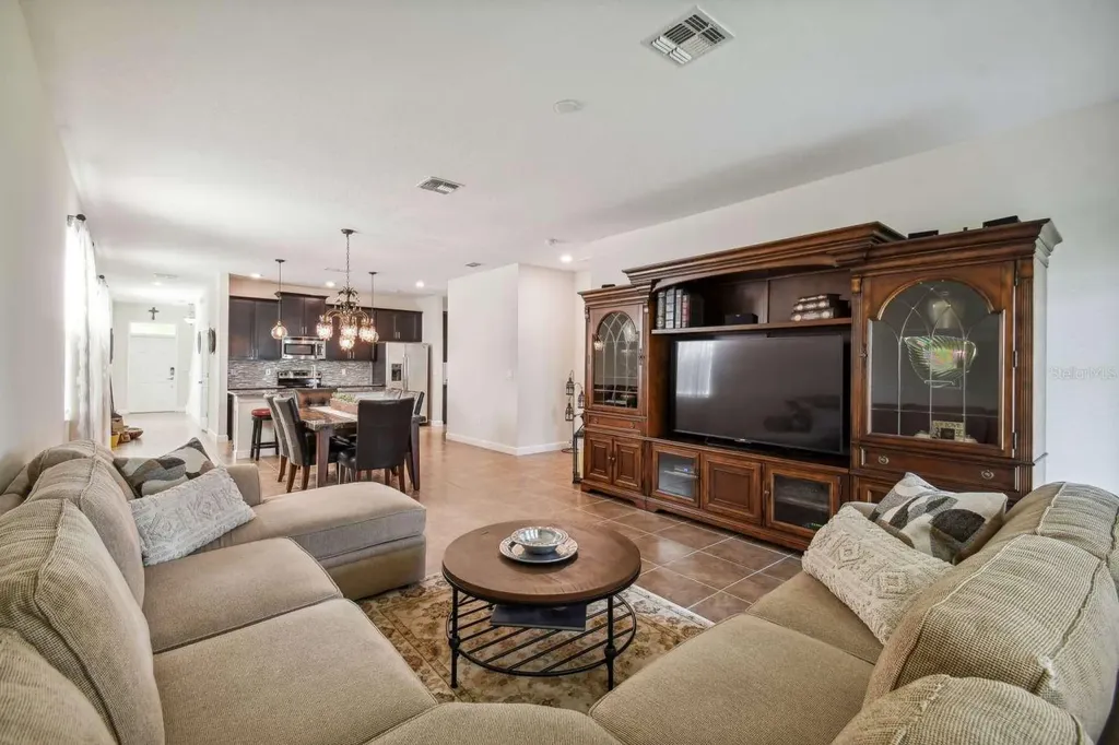 4631 Egg Harbor Drive Kissimmee FL 34746