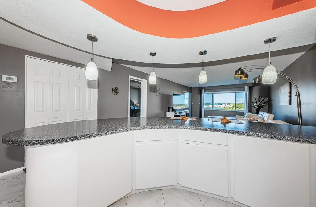4725 Cove Circle St Petersburg FL 33708