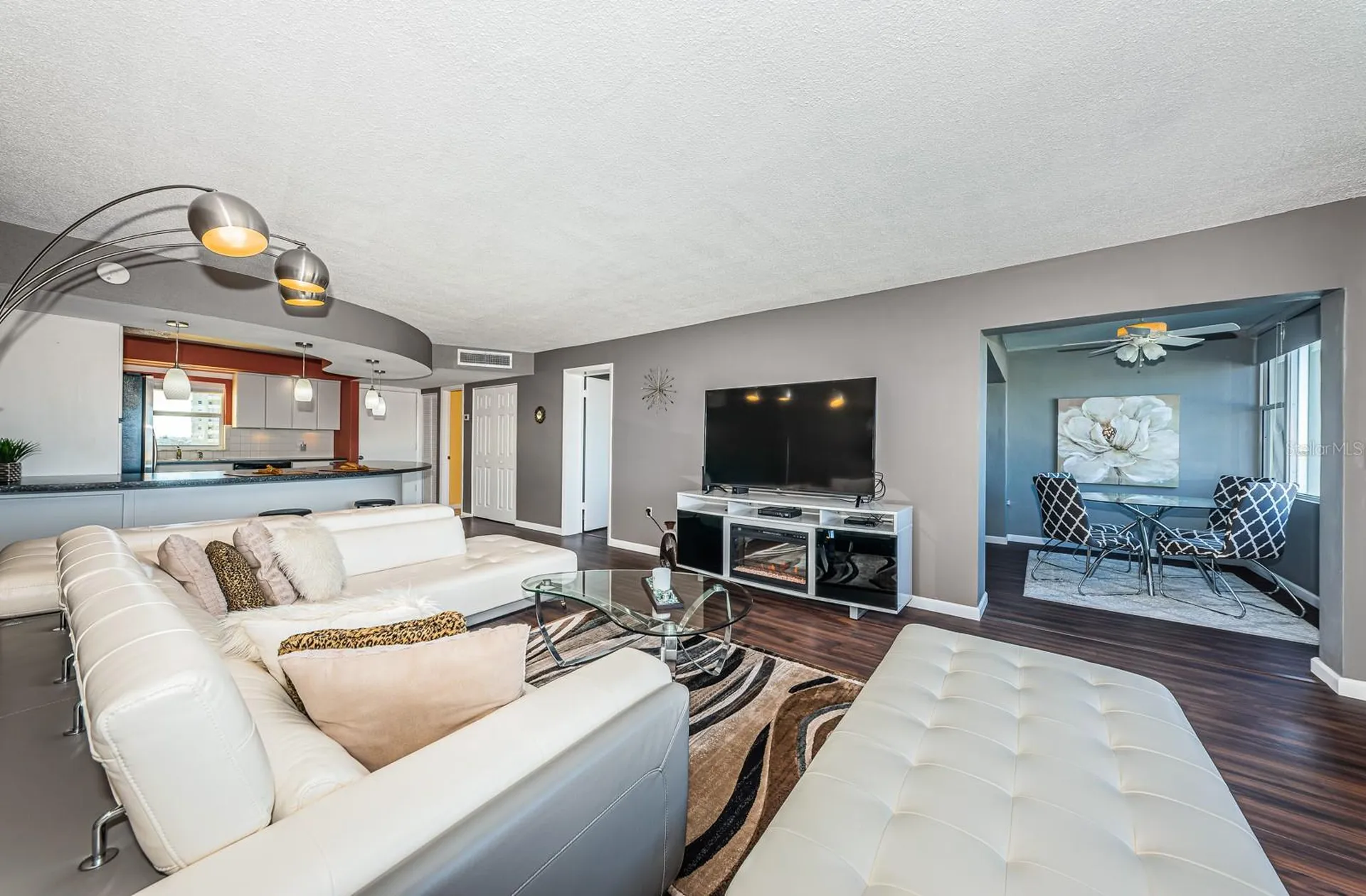 4725 Cove Circle St Petersburg FL 33708