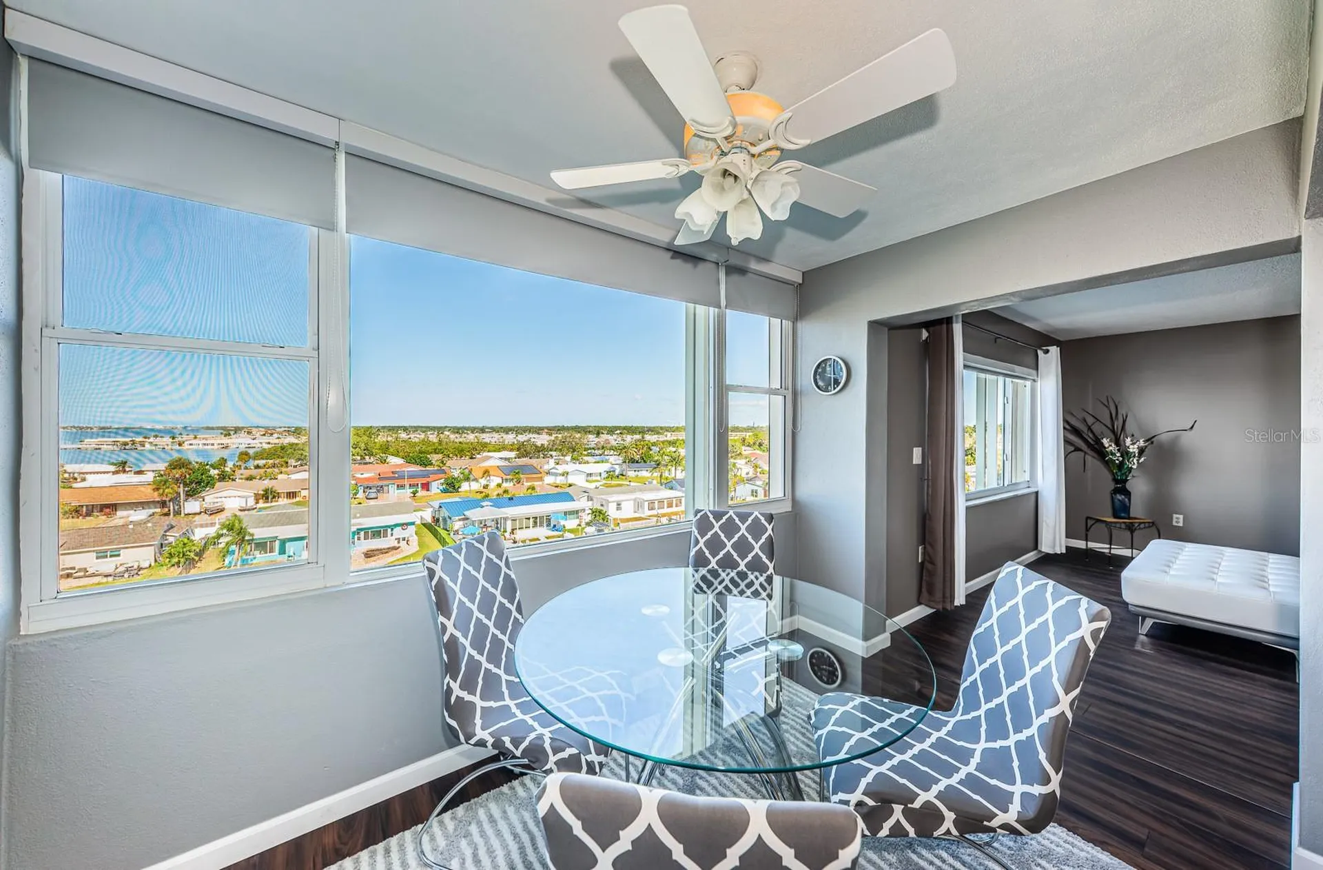 4725 Cove Circle St Petersburg FL 33708