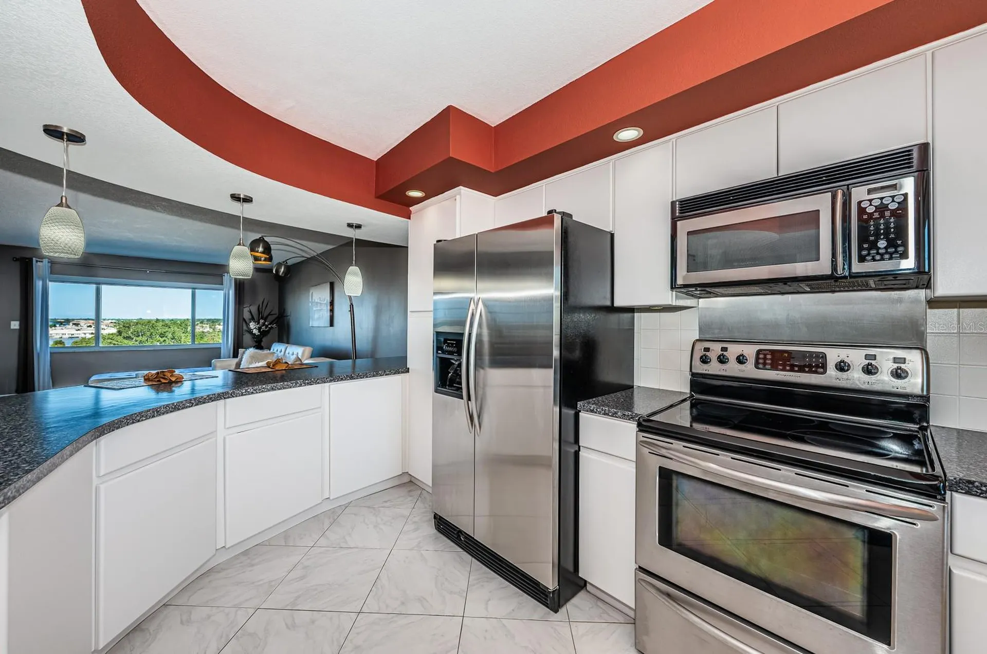 4725 Cove Circle St Petersburg FL 33708