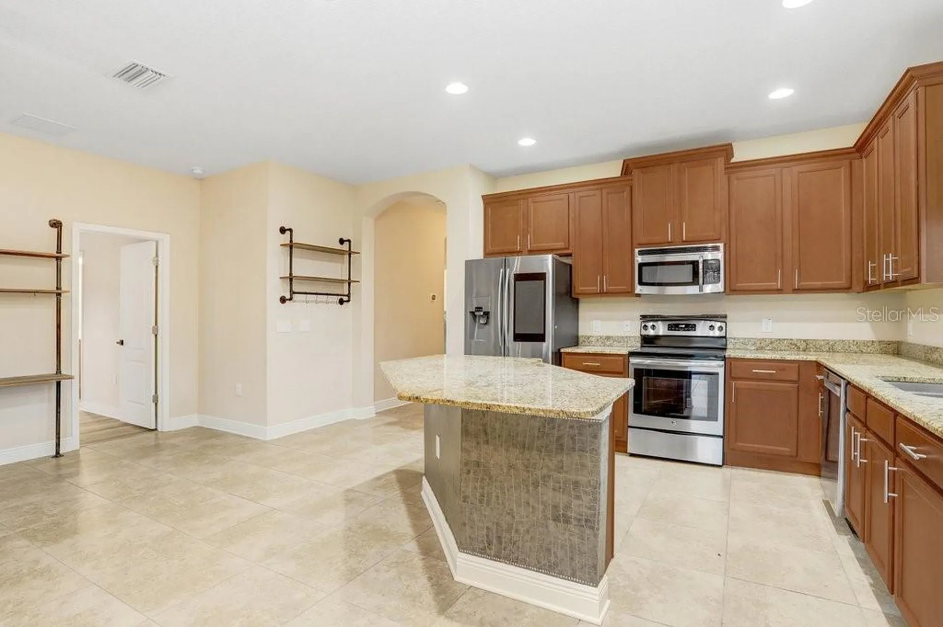 3410 W Cass Street Tampa FL 33609