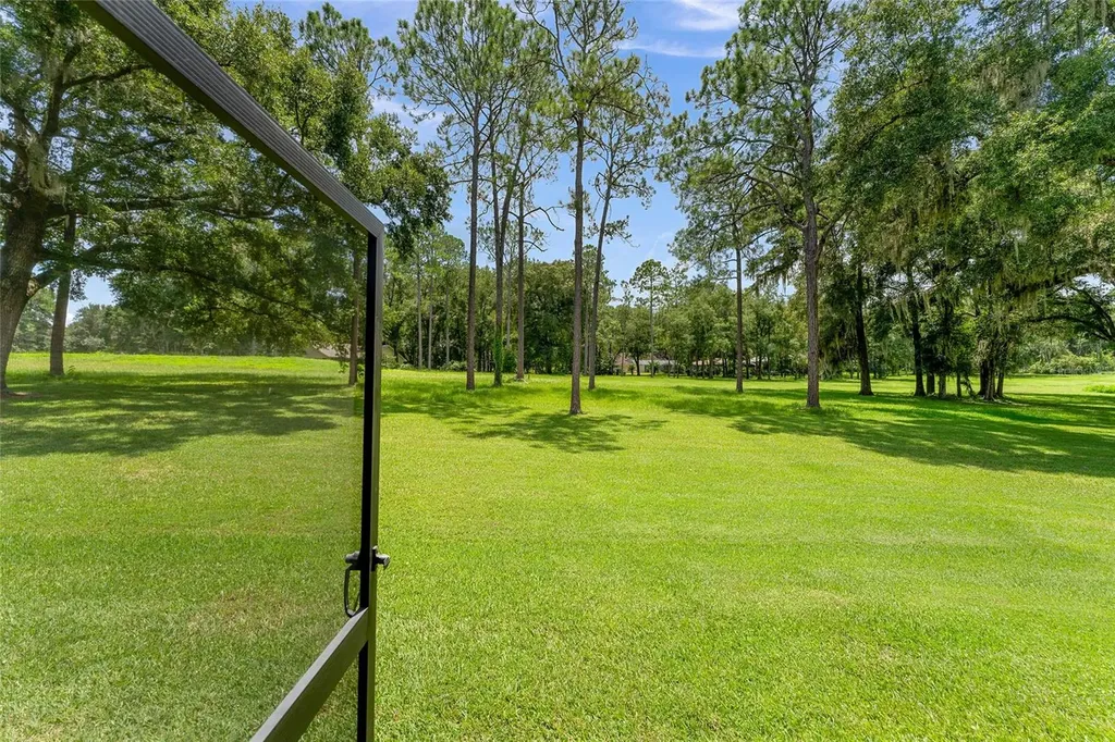 19660 SW 83rd Place Road Dunnellon FL 34432