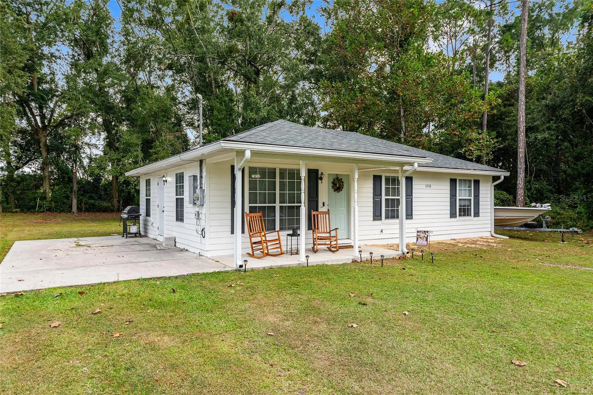 1233 SW 4th Avenue Trenton FL 32693