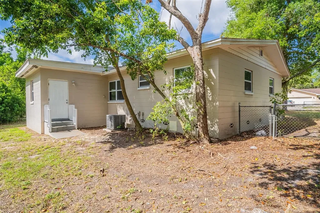1411 N Powers Drive Orlando FL 32818