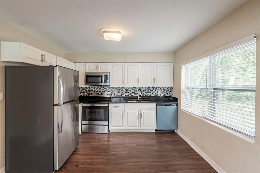 1411 N Powers Drive Orlando FL 32818