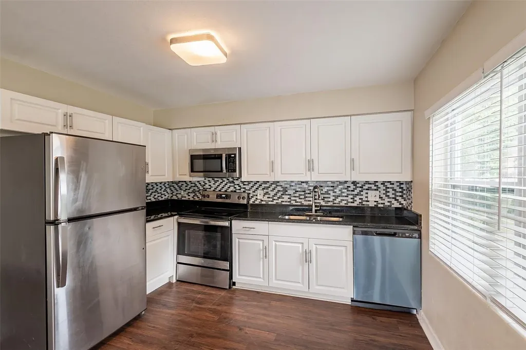 1411 N Powers Drive Orlando FL 32818