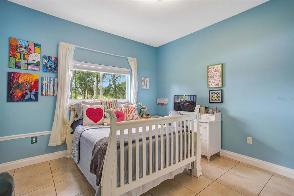 19616 Livingston Avenue Lutz FL 33559