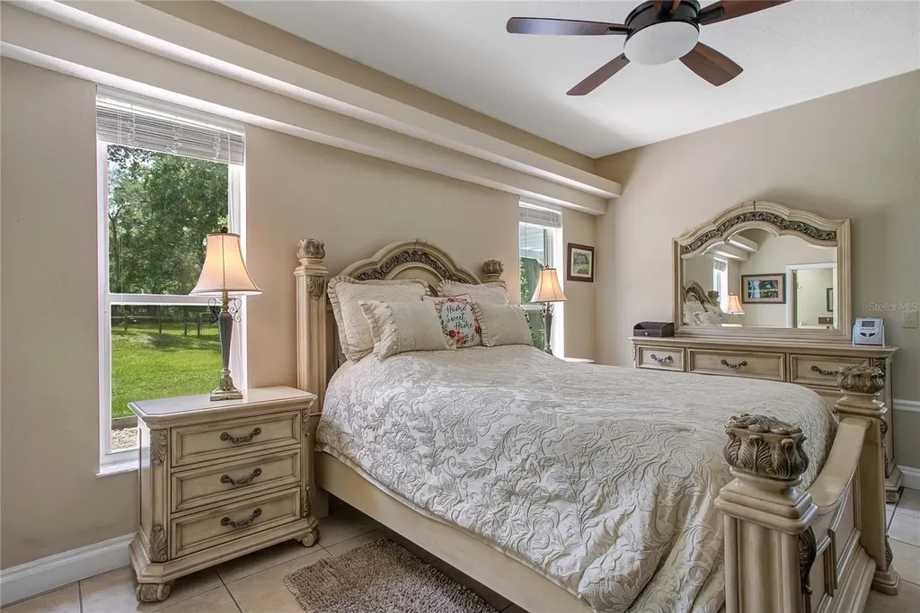 19616 Livingston Avenue Lutz FL 33559