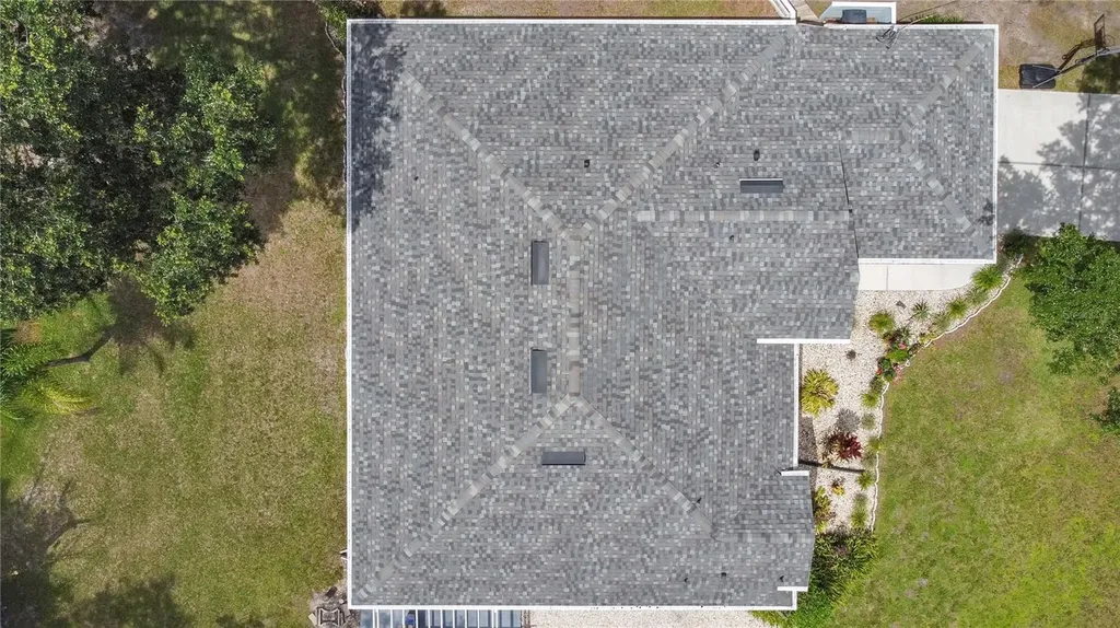 19616 Livingston Avenue Lutz FL 33559